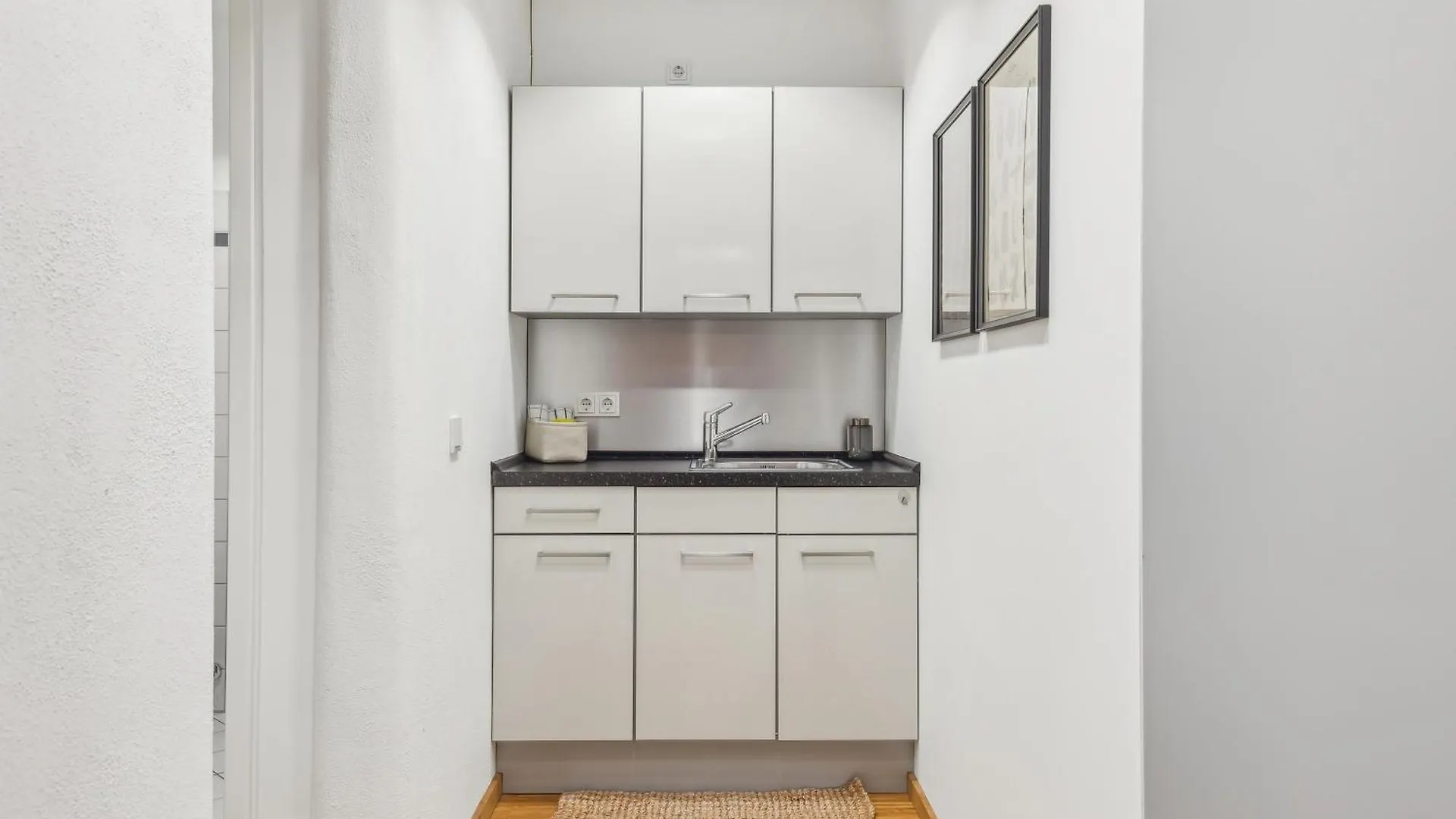 Albert Ueber Den Daechern Coburgs, Parkplatz Apartment Coburg